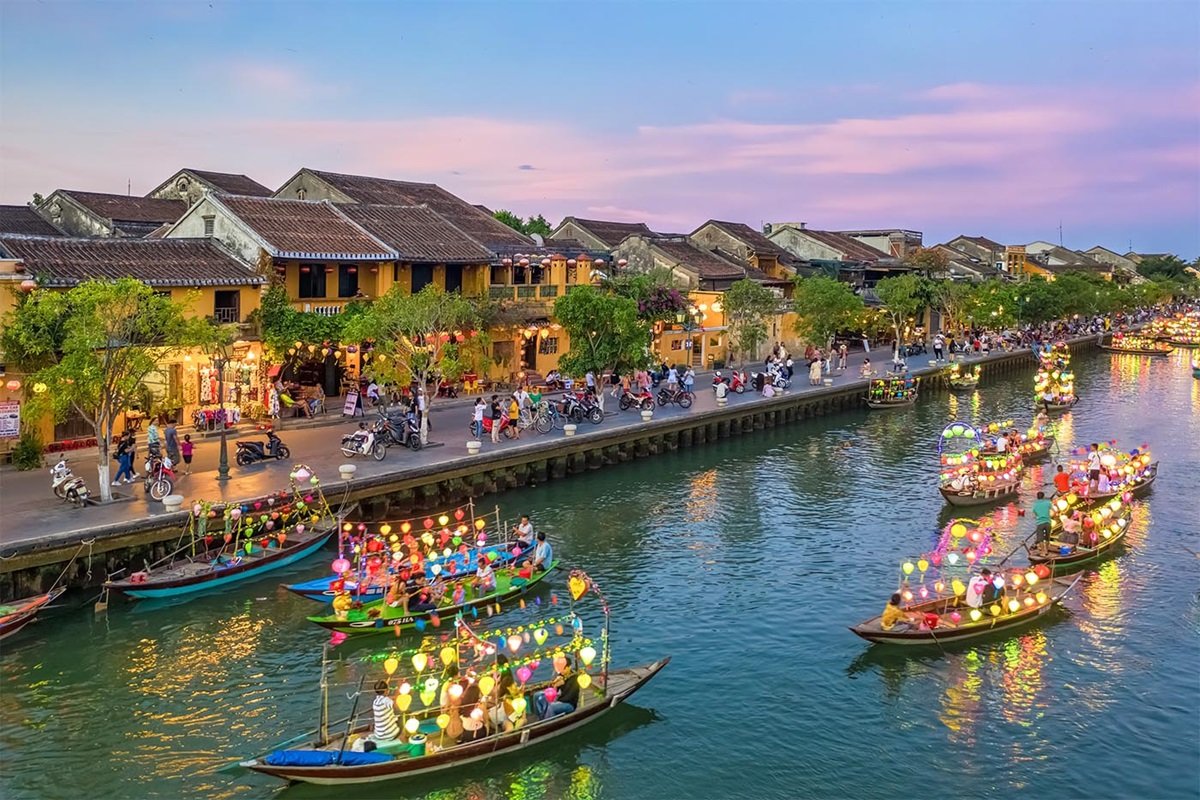 ĐÀ NẴNG- HỘI AN- BĐ SƠN TRÀ - BÀ NÀ - ĐỘNG THIÊN ĐƯỜNG- HUẾ