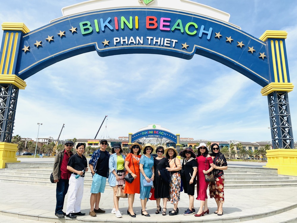 PHAN THIẾT – BIKINI BEACH – BẦU TRẮNG