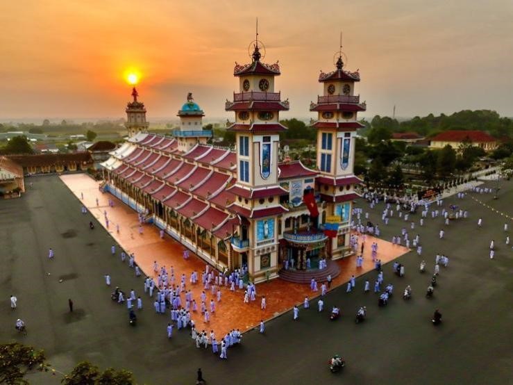 Liên tuyến  MỸ THO – BẾN TRE – CHÂU ĐỐC- CẦN THƠ – CHỢ NỔI - CỒN SƠN - TÂY NINH 